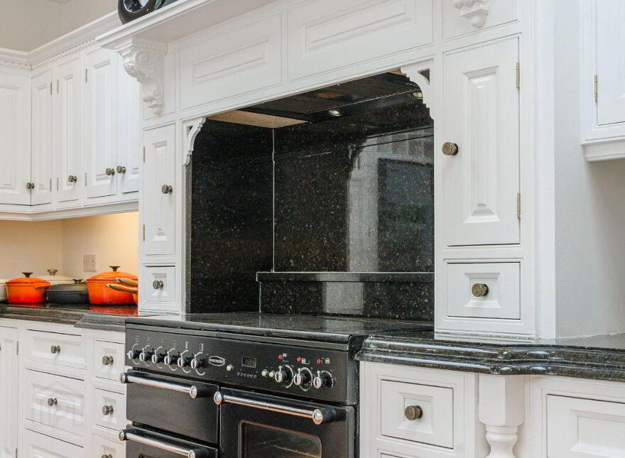Greybrook, Waterfall, T12KWD6