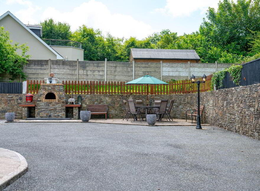 Greybrook, Waterfall, T12KWD6