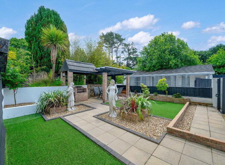 Greybrook, Waterfall, T12KWD6