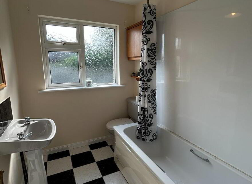 6 Whitewood, Johnswell Road, Kilkenny, R95X6WC