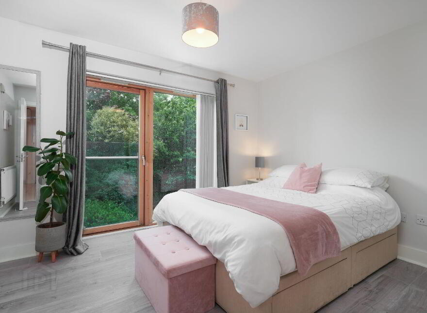 Apartment 30 Cloonlara Square, Phoenix Park Avenue, Dublin 15, D15NY32