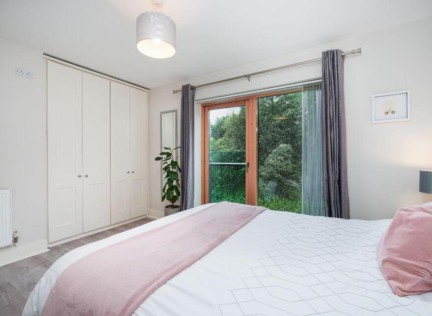 Apartment 30 Cloonlara Square, Phoenix Park Avenue, Dublin 15, D15NY32