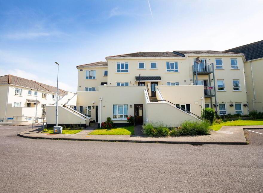 4 Applewood Drive, Applewood, Swords, K67P270