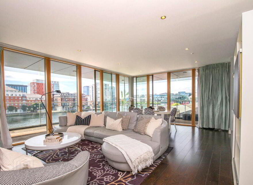 Apartment 40 The Waterfront Hanover Quay, Hanover Quay, D02KD54