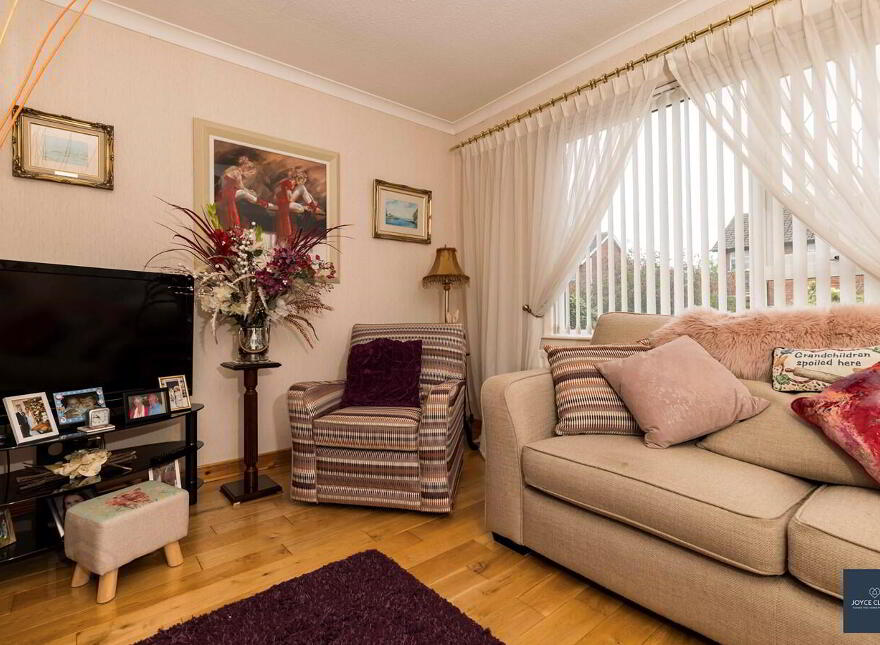 36 Donard Gardens, Lurgan, BT66 8EU