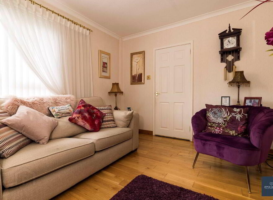 36 Donard Gardens, Lurgan, BT66 8EU