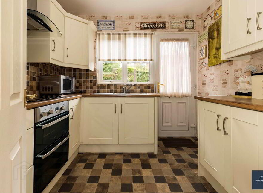 36 Donard Gardens, Lurgan, BT66 8EU