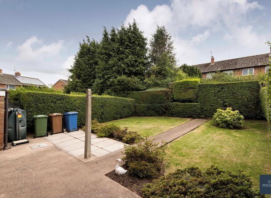 36 Donard Gardens, Lurgan, BT66 8EU