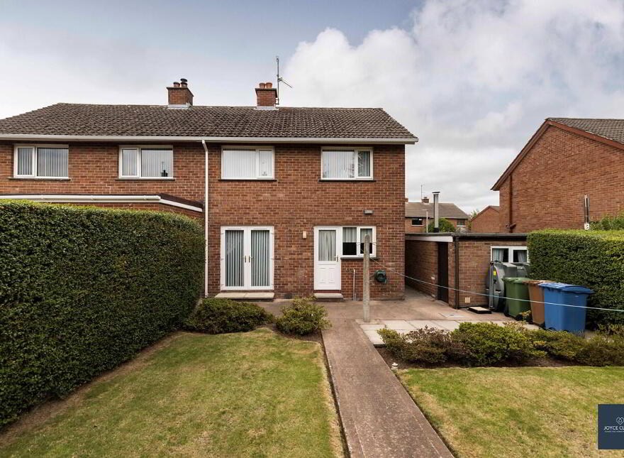 36 Donard Gardens, Lurgan, BT66 8EU