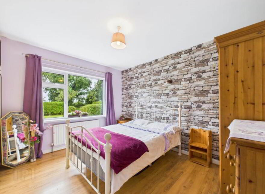 Tullaghan Rock, Ballaghaderreen, F45HT63