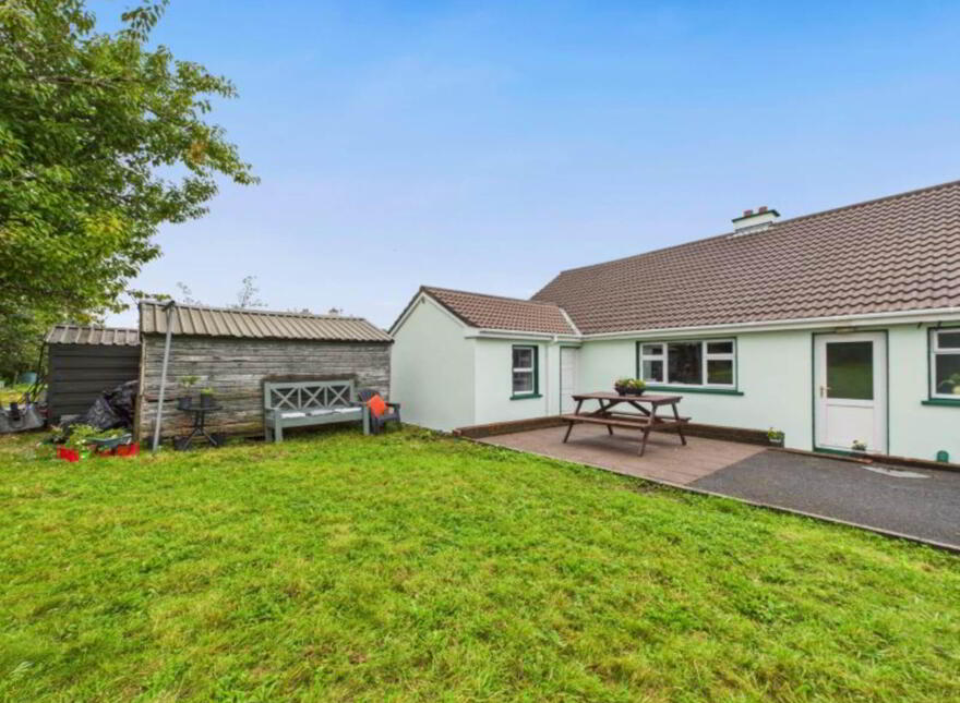Tullaghan Rock, Ballaghaderreen, F45HT63