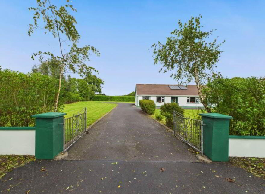 Tullaghan Rock, Ballaghaderreen, F45HT63