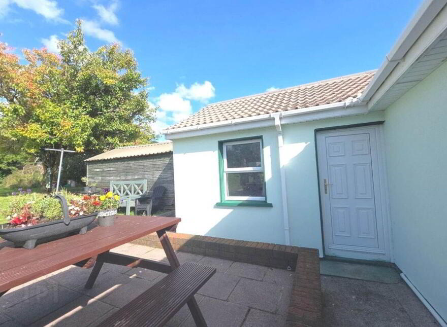Tullaghan Rock, Ballaghaderreen, F45HT63
