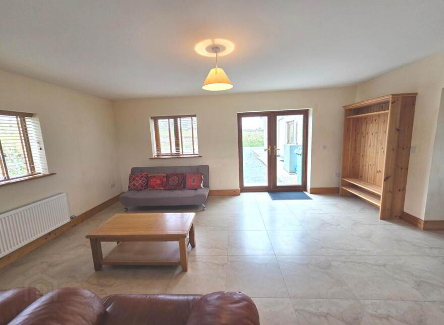 Westview House, Poulnagun, Lisdoonvarna, Cregg, V95TP99