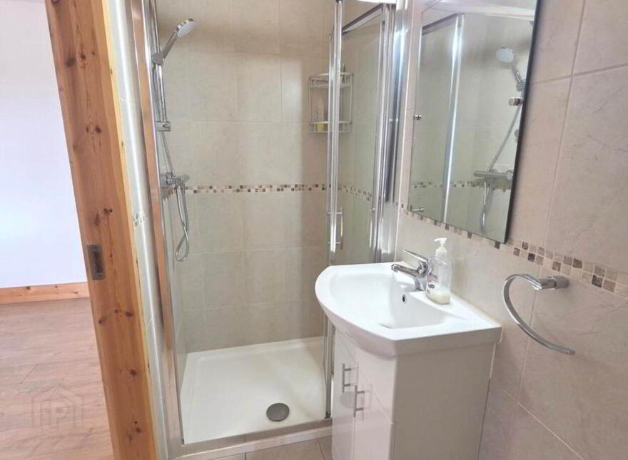 Westview House, Poulnagun, Lisdoonvarna, Cregg, V95TP99