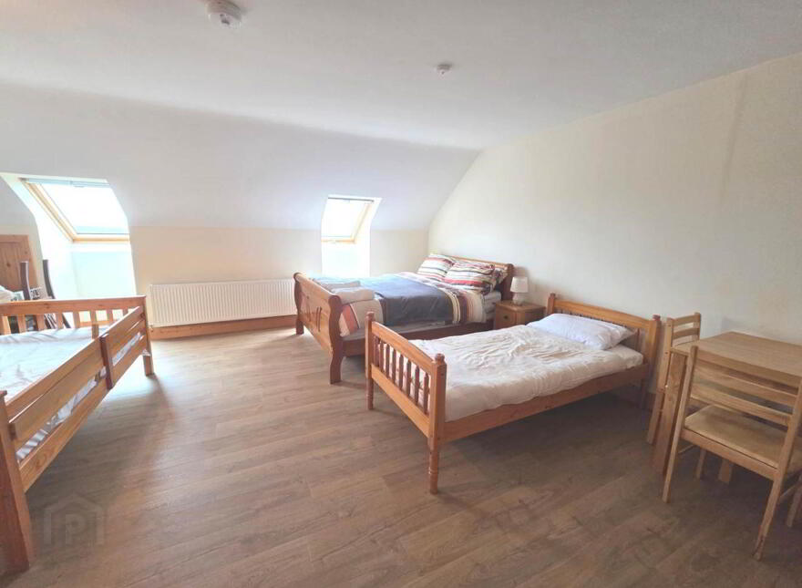 Westview House, Poulnagun, Lisdoonvarna, Cregg, V95TP99