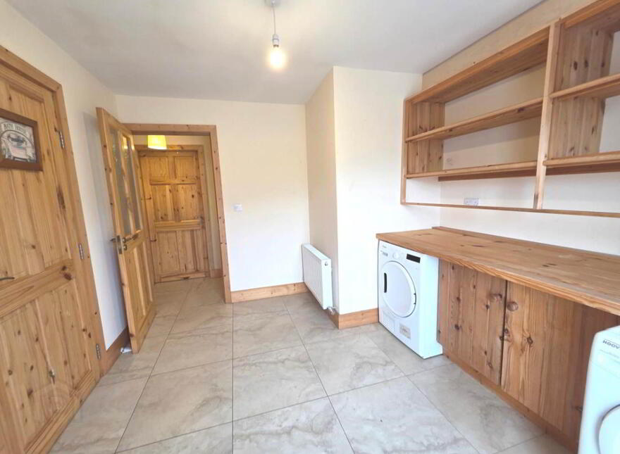 Westview House, Poulnagun, Lisdoonvarna, Cregg, V95TP99