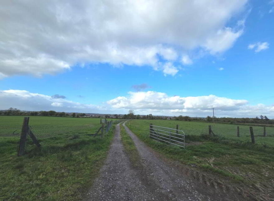 4 Bed Cottage & Farm Holding On, C. 24.12 Acres, Carrowntober, Kilkerrin, H53D998