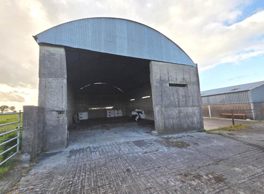 4 Bed Cottage & Farm Holding On, C. 24.12 Acres, Carrowntober, Kilkerrin, H53D998