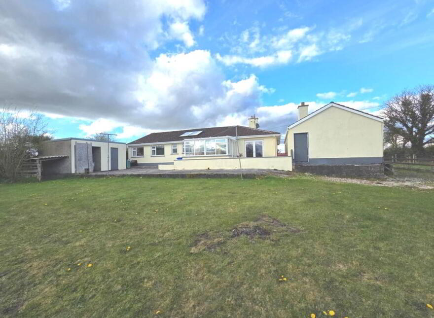 Ballindrimley, Castlerea, F45WP65