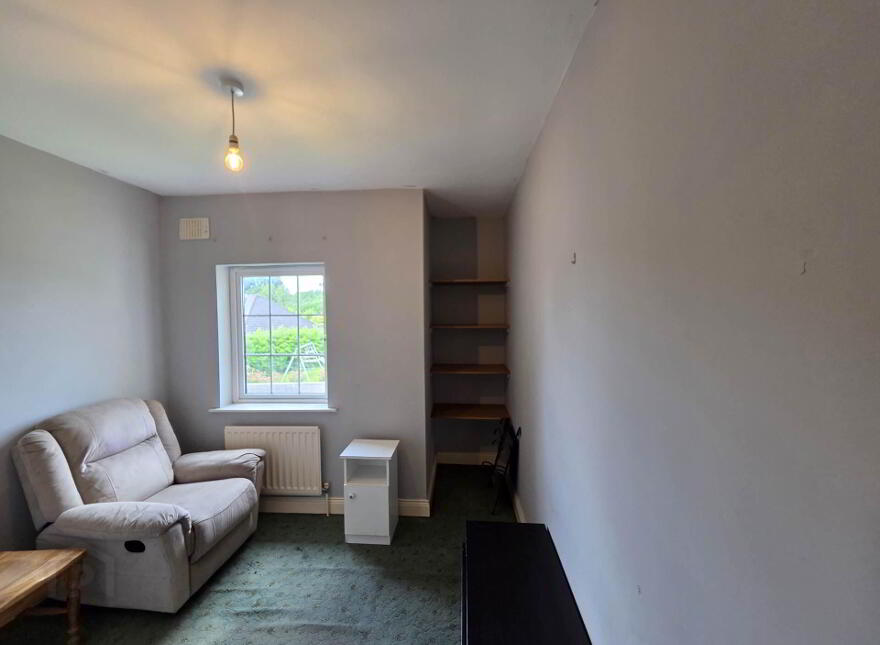 7 Knockroe Court, Castlerea, F45H562
