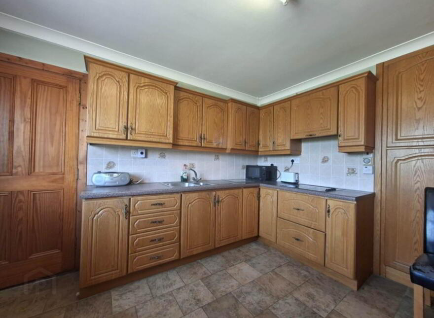 Derrooghs, Kilkerrin, H53TX95