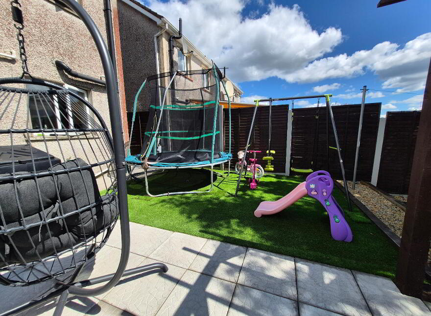 8 Danesfort, Old Galway Road, Athlone, N37ED91