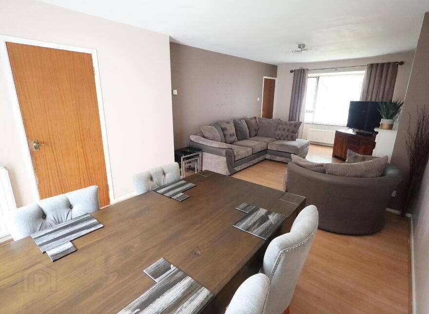 5 Glenview Crescent, Newtownabbey, BT37 0TW