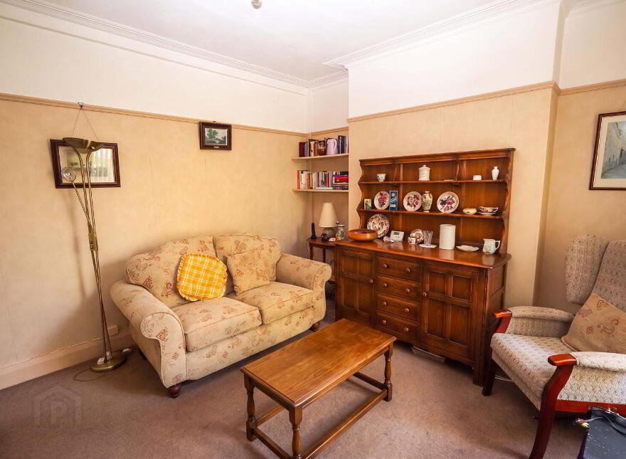 4 Goldenview Park, Carrickfergus, BT38 8RS