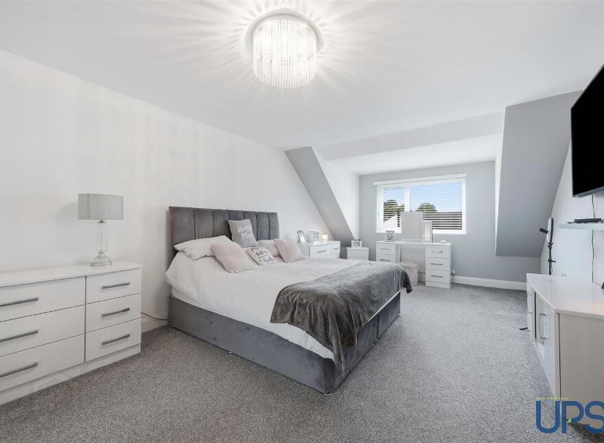 16 Woodland Avenue, Lisburn, BT27 4PJ