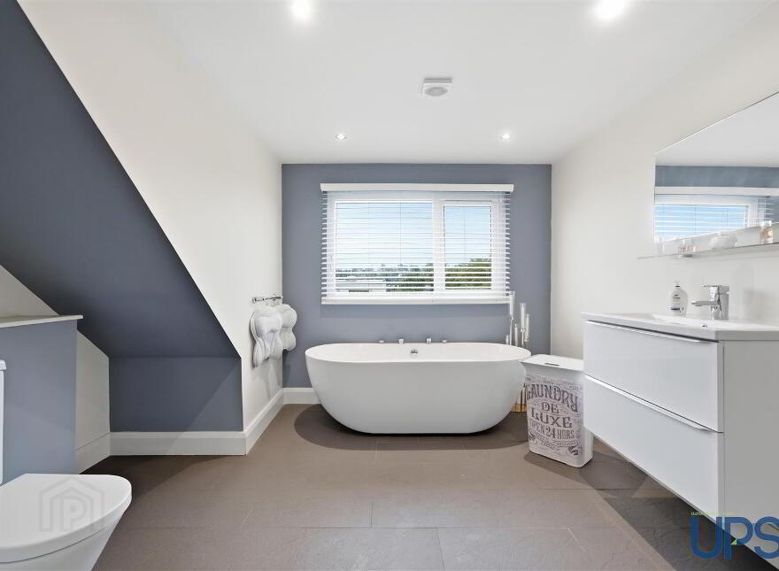 16 Woodland Avenue, Lisburn, BT27 4PJ
