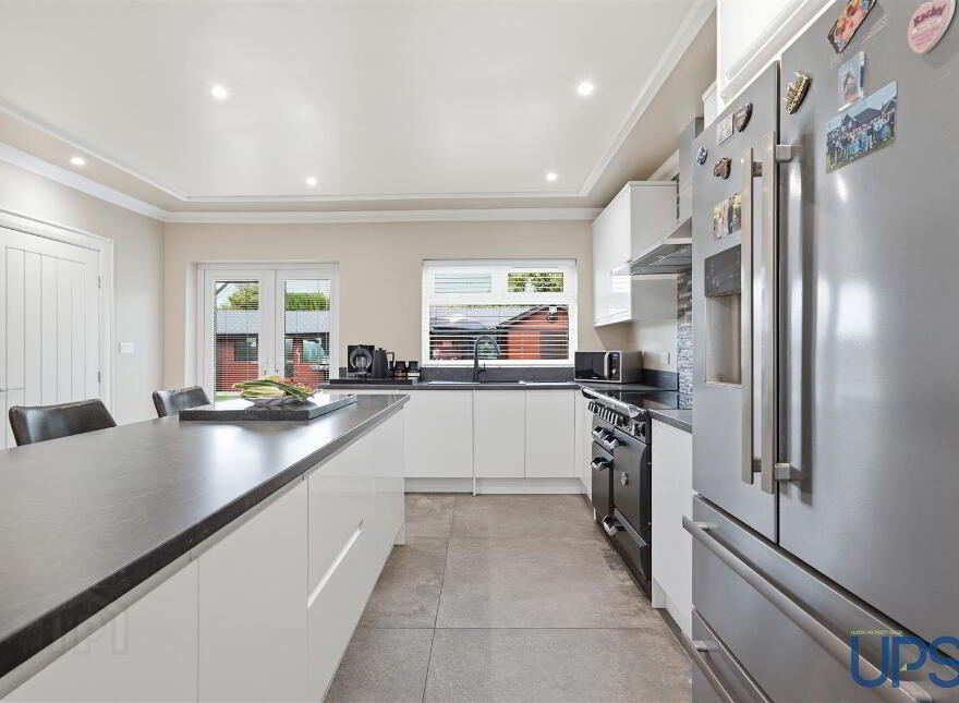 16 Woodland Avenue, Lisburn, BT27 4PJ