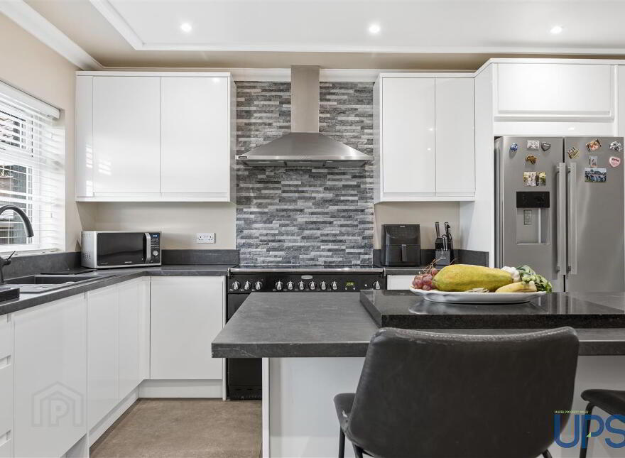 16 Woodland Avenue, Lisburn, BT27 4PJ