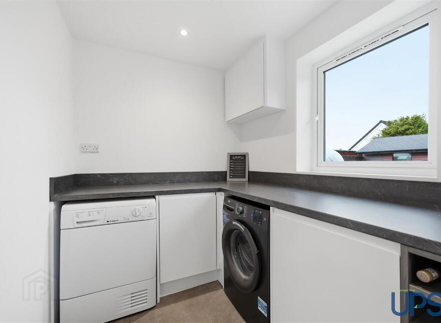 16 Woodland Avenue, Lisburn, BT27 4PJ