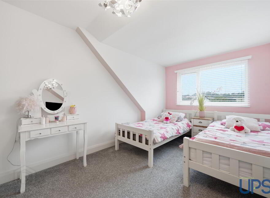 16 Woodland Avenue, Lisburn, BT27 4PJ