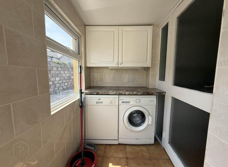 Oakville House, Kickham Street, Clonmel, E91PK60