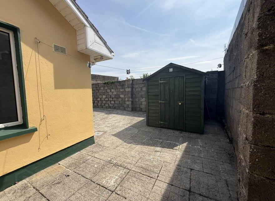 Oakville House, Kickham Street, Clonmel, E91PK60