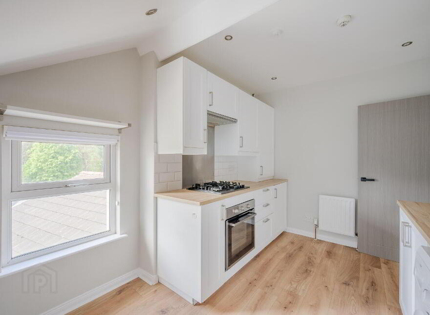 22D Bridge Road, Helens Bay, BT19 1TH