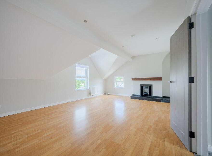 22D Bridge Road, Helens Bay, BT19 1TH