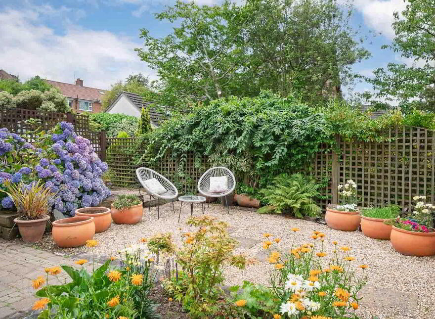 4 Woodbank Lane, Holywood, BT18 0QA