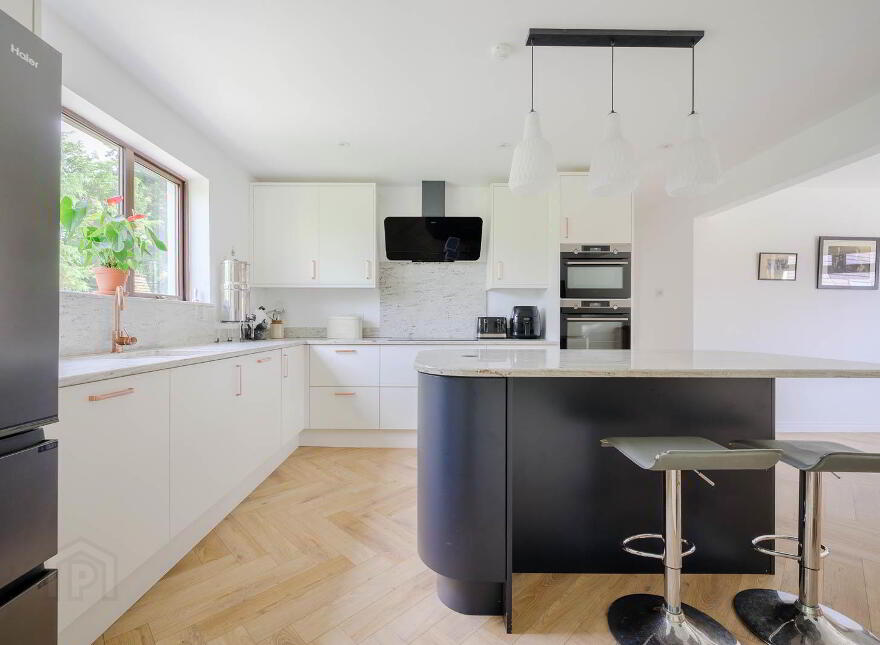 4 Woodbank Lane, Holywood, BT18 0QA