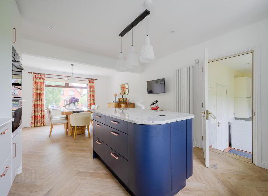 4 Woodbank Lane, Holywood, BT18 0QA