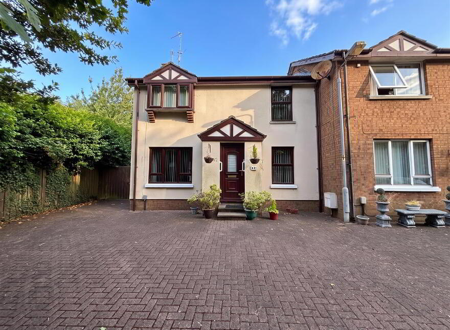 13 Waveney Heights, Belfast, BT15 4FA