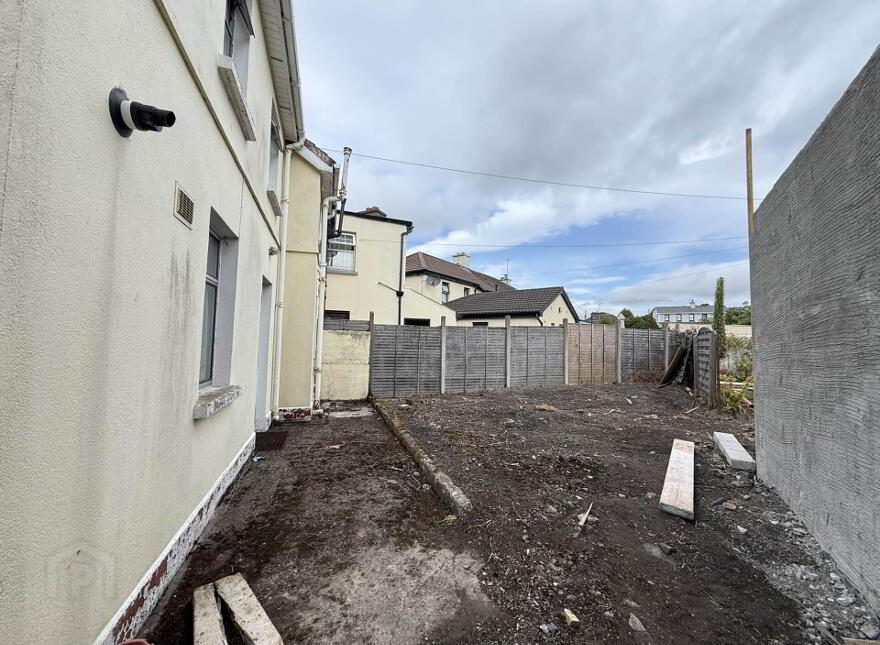 12 Davis Terrace, Clonmel, E91HH02