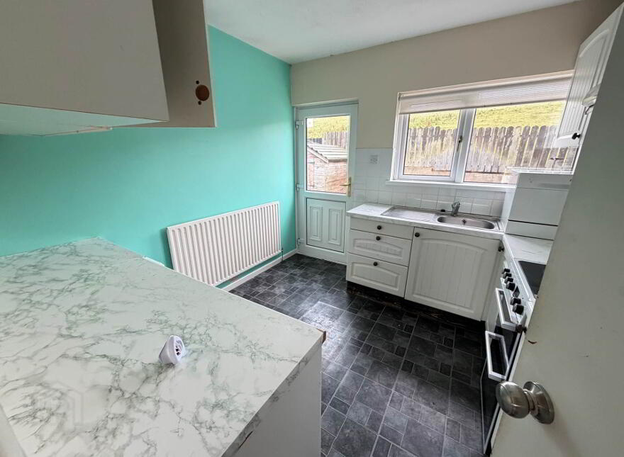 20 Craigs Road, Ballynahinch, BT24 8PQ
