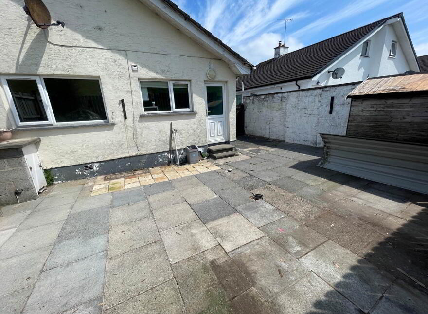 20 Craigs Road, Ballynahinch, BT24 8PQ