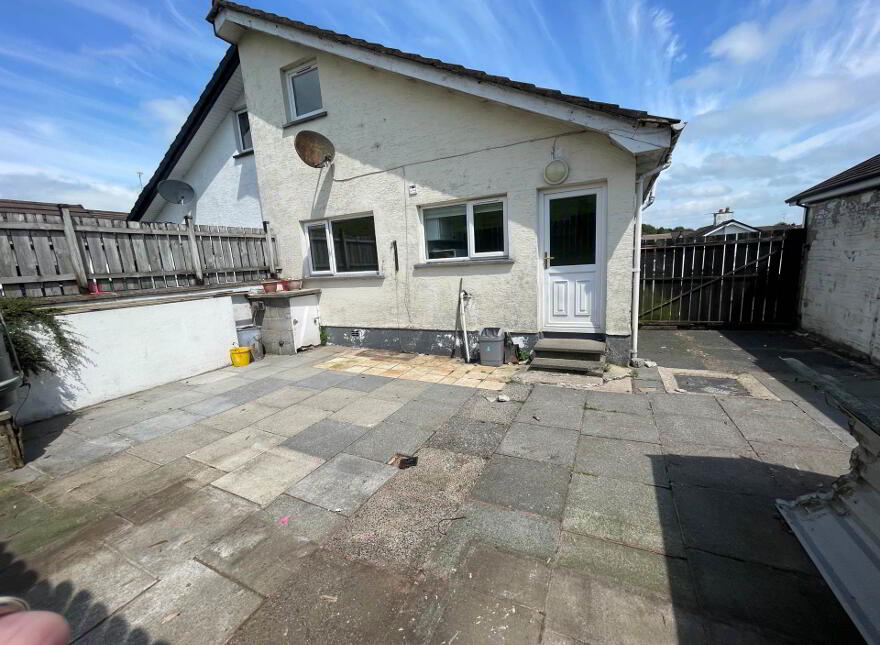 20 Craigs Road, Ballynahinch, BT24 8PQ