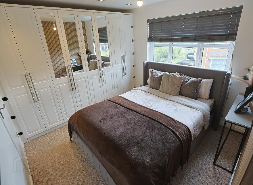 43 Avondale Manor, Craigavon, BT64 1AE