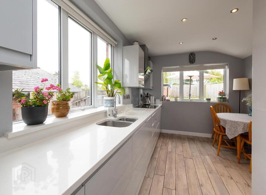 44 Somerton Park, Belfast, BT15 4DP