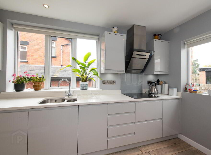 44 Somerton Park, Belfast, BT15 4DP